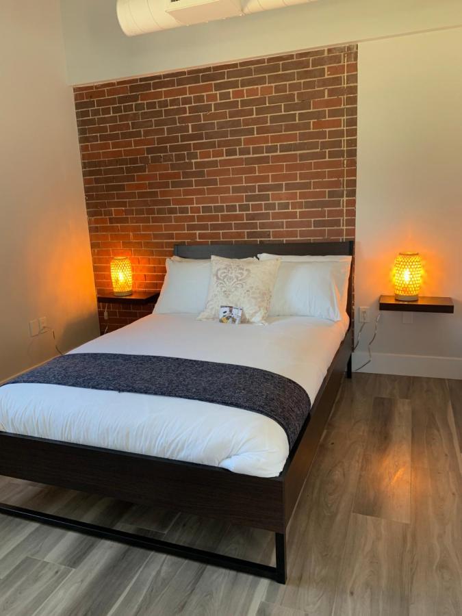 Aparthotel Station 1 By Terra Hospitality Moncton Exterior foto
